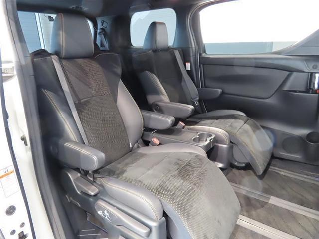 アルファード ２．５Ｓ　タイプゴールド　フルセグ　メモリーナビ　ＤＶＤ再生　ミュージックプレイヤー接続可　後席モニター　バックカメラ　衝突被害軽減システム　ＥＴＣ　両側電動スライド　ＬＥＤヘッドランプ　乗車定員７人　３列シート　ワンオーナー（14枚目）