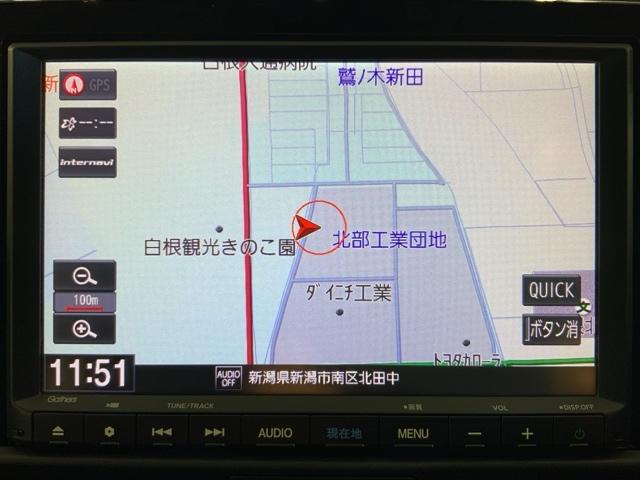 フィット e:HEVホーム HondaSENSINGMナビRカメラETCスマートキー 前後誤発進抑制機能 助手席エアバッグ 運転席エアバッグ アイドリングストップ LEDライト USB接続 バックカメラ ABS サイドエアバッグ(2枚目)