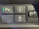 e:HEVホーム HondaSENSINGMナビRカメラETCスマートキー 前後誤発進抑制機能 助手席エアバッグ 運転席エアバッグ アイドリングストップ LEDライト USB接続 バックカメラ ABS サイドエアバッグ(33枚目)