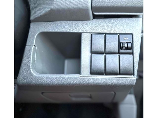 AZワゴン XSスペシャル スマートキー 電動格納ミラー ベンチシート CVT 盗難防止システム ABS CD アルミホイール 衝突安全ボディ エアコン パワーステアリング パワーウィンドウ(18枚目)
