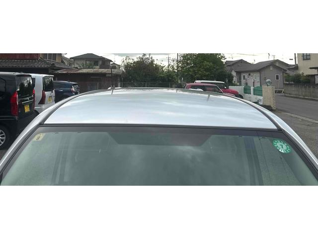 ステラ カスタムRリミテッド ETC ナビ TV HID スマートキー 電動格納ミラー ベンチシート CVT 盗難防止システム ABS CD DVD再生 USB 衝突安全ボディ エアコン パワーステアリング パワーウィンドウ(9枚目)