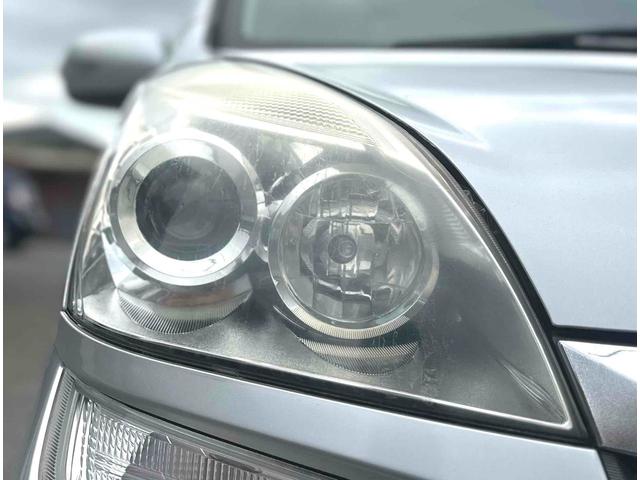 ステラ カスタムRリミテッド ETC ナビ TV HID スマートキー 電動格納ミラー ベンチシート CVT 盗難防止システム ABS CD DVD再生 USB 衝突安全ボディ エアコン パワーステアリング パワーウィンドウ(11枚目)