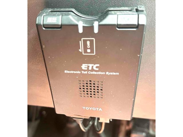 ステラ カスタムRリミテッド ETC ナビ TV HID スマートキー 電動格納ミラー ベンチシート CVT 盗難防止システム ABS CD DVD再生 USB 衝突安全ボディ エアコン パワーステアリング パワーウィンドウ(25枚目)