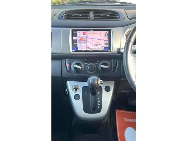 ステラ カスタムRリミテッド ETC ナビ TV HID スマートキー 電動格納ミラー ベンチシート CVT 盗難防止システム ABS CD DVD再生 USB 衝突安全ボディ エアコン パワーステアリング パワーウィンドウ(26枚目)