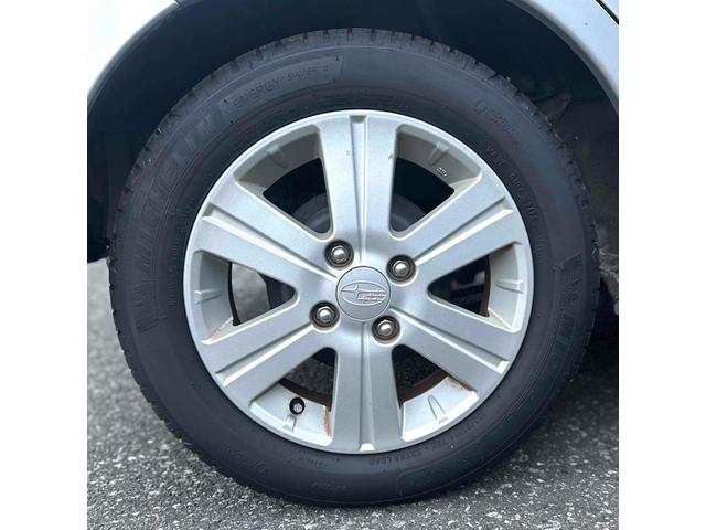 ステラ カスタムRリミテッド ETC ナビ TV HID スマートキー 電動格納ミラー ベンチシート CVT 盗難防止システム ABS CD DVD再生 USB 衝突安全ボディ エアコン パワーステアリング パワーウィンドウ(45枚目)