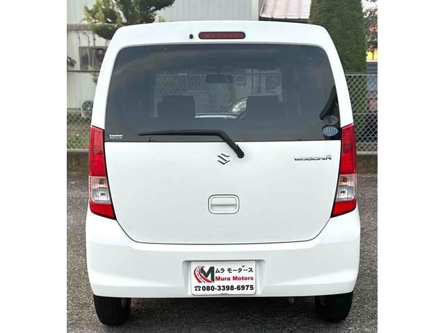 ワゴンＲ ＦＸ　キーレスエントリー　電動格納ミラー　ベンチシート　ＡＴ　盗難防止システム　ＡＢＳ　ＣＤ　アルミホイール　衝突安全ボディ　エアコン　パワーステアリング　パワーウィンドウ　運転席エアバッグ（6枚目）