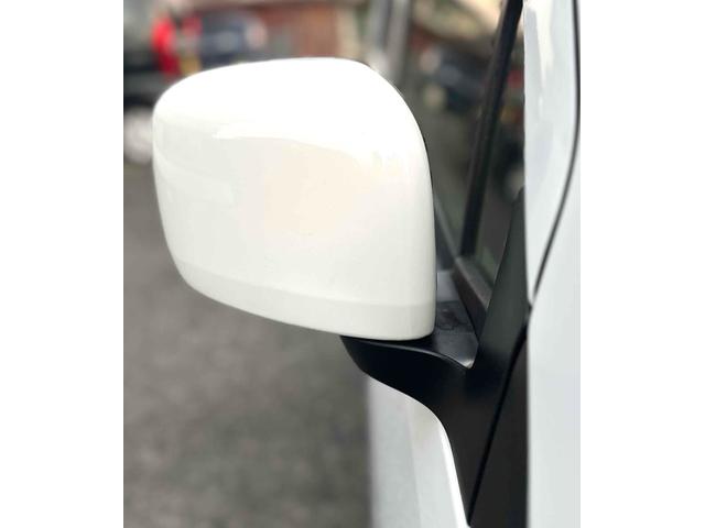 ワゴンＲ ＦＸ　キーレスエントリー　電動格納ミラー　ベンチシート　ＡＴ　盗難防止システム　ＡＢＳ　ＣＤ　アルミホイール　衝突安全ボディ　エアコン　パワーステアリング　パワーウィンドウ　運転席エアバッグ（12枚目）