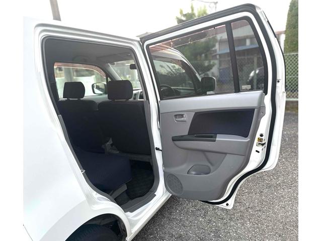 ワゴンＲ ＦＸ　キーレスエントリー　電動格納ミラー　ベンチシート　ＡＴ　盗難防止システム　ＡＢＳ　ＣＤ　アルミホイール　衝突安全ボディ　エアコン　パワーステアリング　パワーウィンドウ　運転席エアバッグ（26枚目）