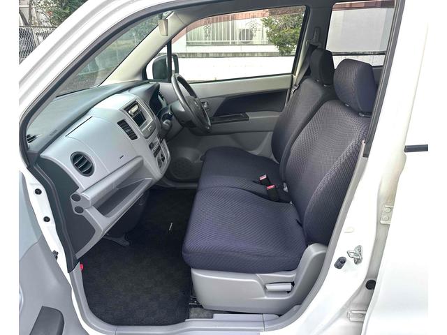 ワゴンＲ ＦＸ　キーレスエントリー　電動格納ミラー　ベンチシート　ＡＴ　盗難防止システム　ＡＢＳ　ＣＤ　アルミホイール　衝突安全ボディ　エアコン　パワーステアリング　パワーウィンドウ　運転席エアバッグ（29枚目）