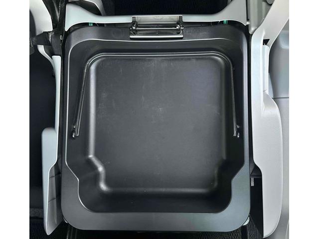 ワゴンＲ ＦＸ　キーレスエントリー　電動格納ミラー　ベンチシート　ＡＴ　盗難防止システム　ＡＢＳ　ＣＤ　アルミホイール　衝突安全ボディ　エアコン　パワーステアリング　パワーウィンドウ　運転席エアバッグ（30枚目）