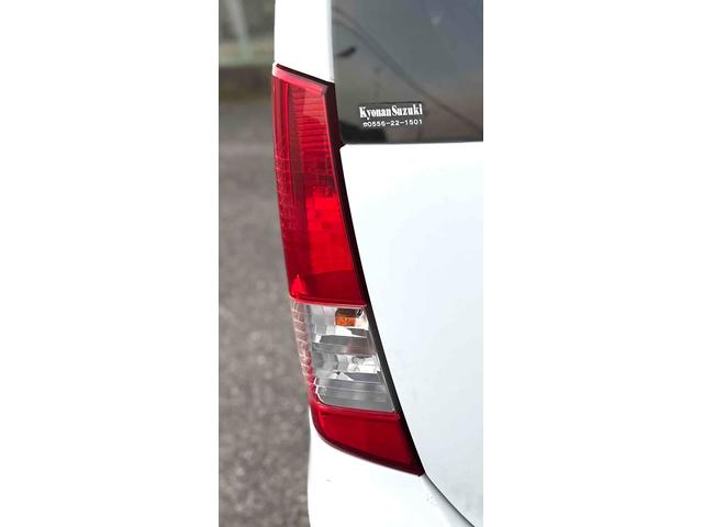 ワゴンＲ ＦＸ　キーレスエントリー　電動格納ミラー　ベンチシート　ＡＴ　盗難防止システム　ＡＢＳ　ＣＤ　アルミホイール　衝突安全ボディ　エアコン　パワーステアリング　パワーウィンドウ　運転席エアバッグ（33枚目）