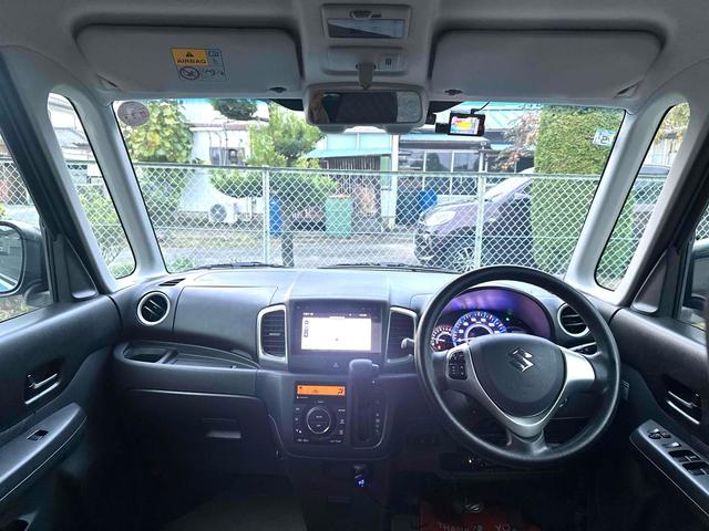 スペーシア Ｘ　ドライブレコーダー　ＥＴＣ　全周囲カメラ　両側電動スライドドア　ナビ　ＴＶ　レーンアシスト　衝突被害軽減システム　スマートキー　アイドリングストップ　電動格納ミラー　シートヒーター　ベンチシート（2枚目）