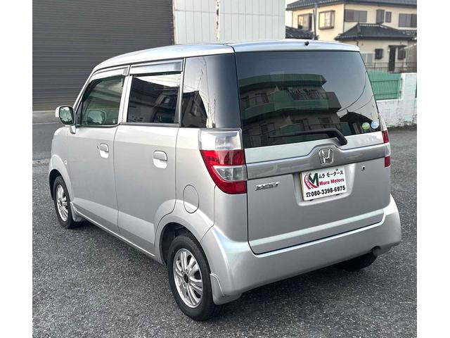 ゼスト Ｄ　スマートキー　電動格納ミラー　ベンチシート　ＡＴ　盗難防止システム　ＡＢＳ　ＣＤ　アルミホイール　衝突安全ボディ　エアコン　パワーステアリング（7枚目）