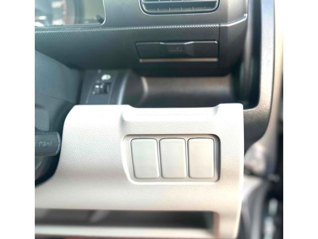 ゼスト Ｄ　スマートキー　電動格納ミラー　ベンチシート　ＡＴ　盗難防止システム　ＡＢＳ　ＣＤ　アルミホイール　衝突安全ボディ　エアコン　パワーステアリング（18枚目）
