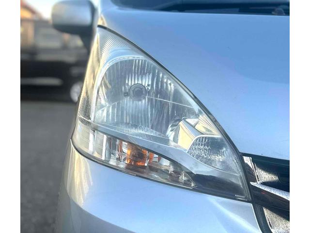 ステラ Ｌ　ＥＴＣ　バックカメラ　ナビ　ＴＶ　キーレスエントリー　電動格納ミラー　ベンチシート　ＣＶＴ　盗難防止システム　ＡＢＳ　ＣＤ　ＵＳＢ　衝突安全ボディ　エアコン　パワーステアリング　パワーウィンドウ（11枚目）