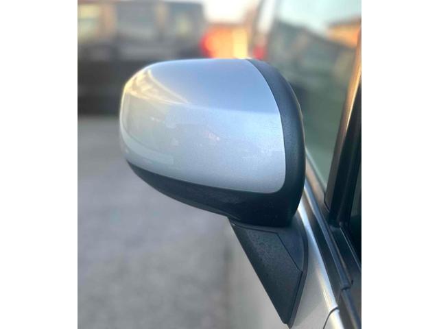 ステラ Ｌ　ＥＴＣ　バックカメラ　ナビ　ＴＶ　キーレスエントリー　電動格納ミラー　ベンチシート　ＣＶＴ　盗難防止システム　ＡＢＳ　ＣＤ　ＵＳＢ　衝突安全ボディ　エアコン　パワーステアリング　パワーウィンドウ（12枚目）