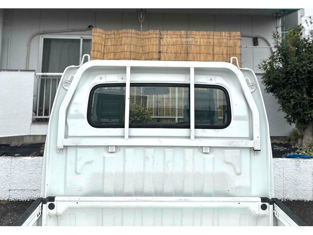 キャリイトラック 　４ＷＤ　ＭＴ　アルミホイール　エアコン（10枚目）