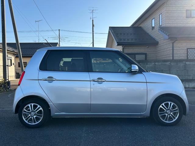 N-ONE G・Lパッケージ 電動格納ミラー オートエアコン オートライト ETC 純ナビ 地デジ バックカメラ コムテック360度ドライブレコーダー プッシュスタート 純正セキュリティーアラーム 純AW ウインカーミラー HID(11枚目)