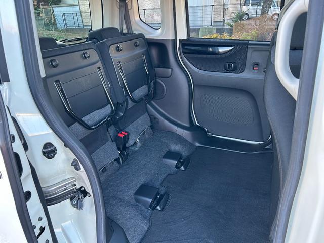 N-BOXカスタム G・ターボパッケージ 電動格納ミラー 両側パワースライドドア ターボ クルーズコントロール オートライト パドルシフト ETC 社外ナビ フルセグ バックカメラ Bluetooth ドラレコ フリップダウンモニター HID(5枚目)