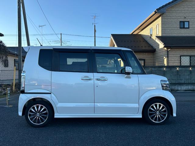 N-BOXカスタム G・ターボパッケージ 電動格納ミラー 両側パワースライドドア ターボ クルーズコントロール オートライト パドルシフト ETC 社外ナビ フルセグ バックカメラ Bluetooth ドラレコ フリップダウンモニター HID(11枚目)