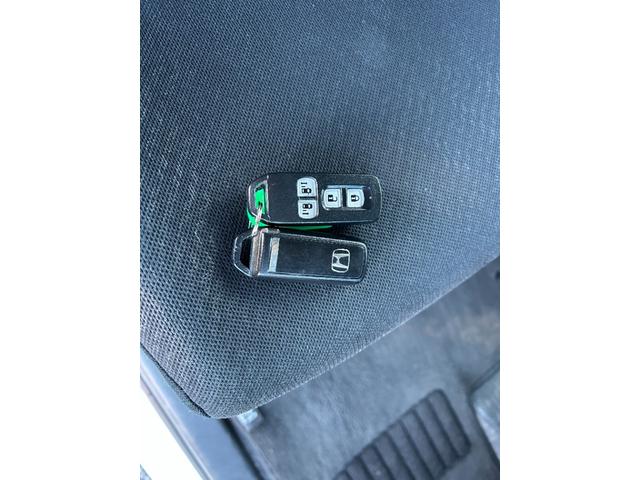 N-BOXカスタム G・ターボパッケージ 電動格納ミラー 両側パワースライドドア ターボ クルーズコントロール オートライト パドルシフト ETC 社外ナビ フルセグ バックカメラ Bluetooth ドラレコ フリップダウンモニター HID(39枚目)