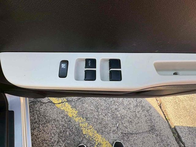 キャロル GL 衝突被害軽減システム キーレスエントリー アイドリングストップ シートヒーター CVT 盗難防止システム ABS ESC CD ミュージックプレイヤー接続可 アルミホイール 衝突安全ボディ エアコン(23枚目)