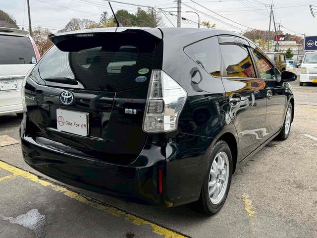 プリウスアルファ S チューン ブラック ETC バックカメラ ナビ TV アルミホイール オートライト スマートキー 電動格納ミラー CVT 盗難防止システム 衝突安全ボディ ABS ESC エアコン パワーステアリング パワーウィンドウ(6枚目)