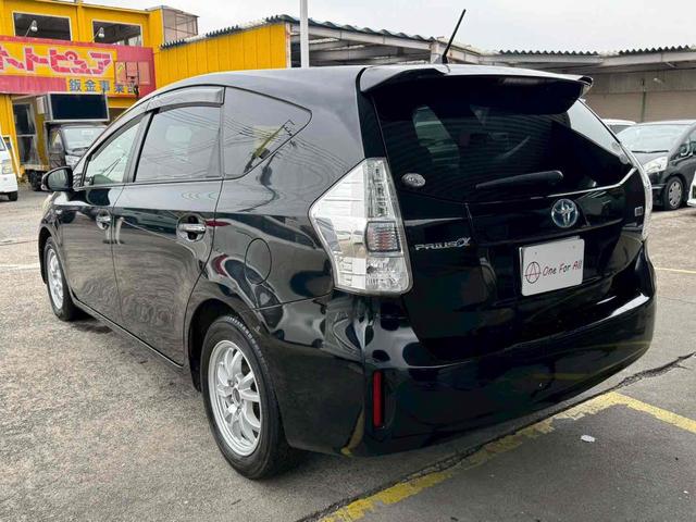 プリウスアルファ S チューン ブラック ETC バックカメラ ナビ TV アルミホイール オートライト スマートキー 電動格納ミラー CVT 盗難防止システム 衝突安全ボディ ABS ESC エアコン パワーステアリング パワーウィンドウ(8枚目)