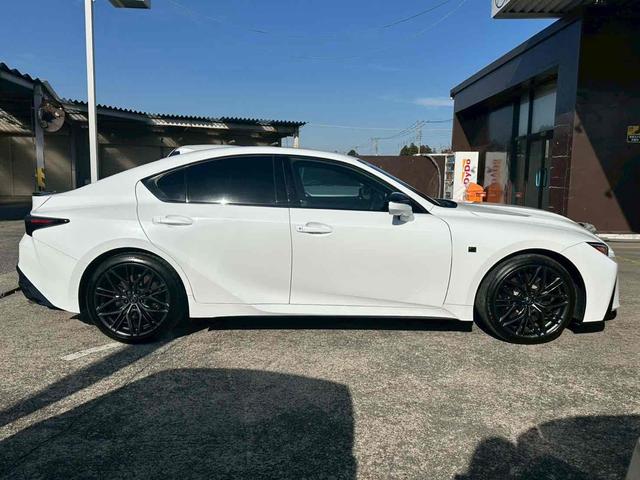 IS IS500 Fスポーツパフォーマンス クリアランスソナー レーンアシスト オートクルーズコントロール 衝突被害軽減システム バックカメラ ナビ TV アルミホイール オートマチックハイビーム オートライト LEDヘッドランプ サンルーフ(5枚目)