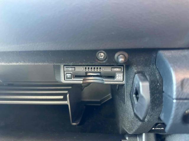 IS IS500 Fスポーツパフォーマンス クリアランスソナー レーンアシスト オートクルーズコントロール 衝突被害軽減システム バックカメラ ナビ TV アルミホイール オートマチックハイビーム オートライト LEDヘッドランプ サンルーフ(31枚目)