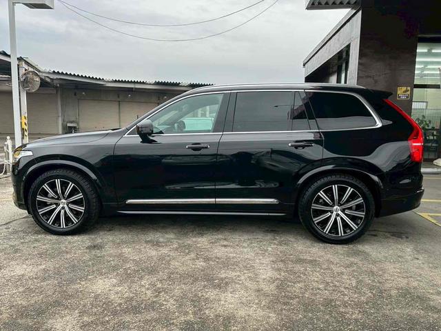 ＸＣ９０ Ｂ６　ＡＷＤ　インスクリプション　４ＷＤ　ＥＴＣ　クリアランスソナー　オートクルーズコントロール　パワーシート　衝突被害軽減システム　ナビ　ＴＶ　オートマチックハイビーム　オートライト　ＬＥＤヘッドランプ　ヘッドライトウォッシャー（9枚目）