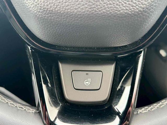 ＺＲ－Ｖ ｅ：ＨＥＶ　Ｚ特別仕様車ブラックスタイル　４ＷＤ　ドライブレコーダー　全周囲カメラ　クリアランスソナー　オートクルーズコントロール　レーンアシスト　パワーシート　衝突被害軽減システム　ナビ　ＴＶ　オートライト　ＬＥＤヘッドランプ（22枚目）