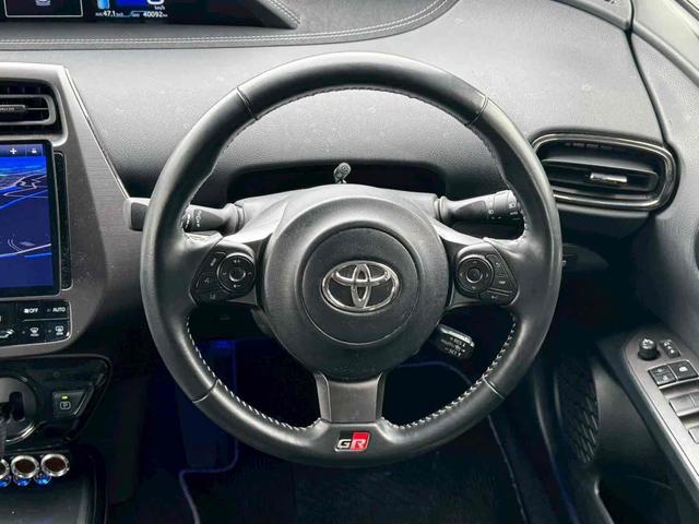 プリウスＰＨＶ Ｓ　ＧＲスポーツ　レーンアシスト　オートクルーズコントロール　衝突被害軽減システム　バックカメラ　ナビ　ＴＶ　アルミホイール　オートマチックハイビーム　オートライト　ＬＥＤヘッドランプ　ＣＶＴ　シートヒーター（20枚目）