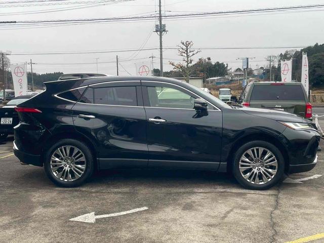 ハリアー Ｚ　バックカメラ　クリアランスソナー　オートクルーズコントロール　レーンアシスト　衝突被害軽減システム　ナビ　ＴＶ　オートマチックハイビーム　オートライト　ＬＥＤヘッドランプ　電動リアゲート（5枚目）