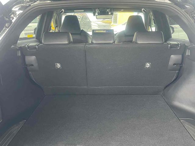 ハリアー Ｚ　バックカメラ　クリアランスソナー　オートクルーズコントロール　レーンアシスト　衝突被害軽減システム　ナビ　ＴＶ　オートマチックハイビーム　オートライト　ＬＥＤヘッドランプ　電動リアゲート（14枚目）