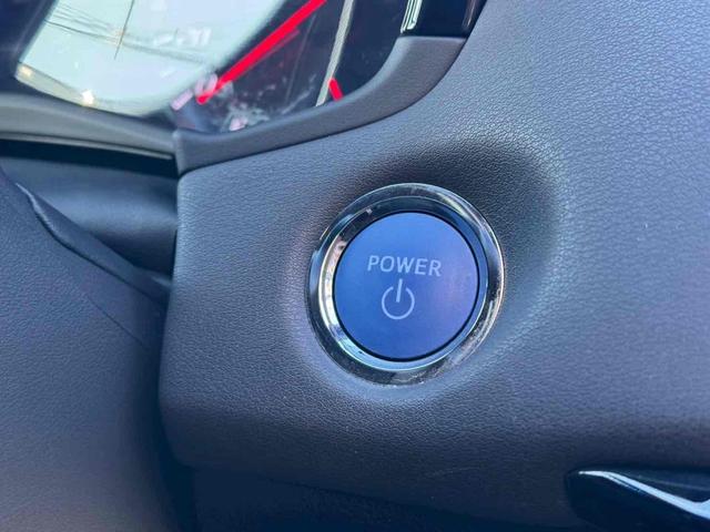 クラウンハイブリッド ＲＳアドバンス　ドライブレコーダー　ＥＴＣ　クリアランスソナー　レーンアシスト　オートクルーズコントロール　衝突被害軽減システム　全周囲カメラ　ナビ　ＴＶ　アルミホイール　オートライト　ＬＥＤヘッドランプ　ＣＶＴ（24枚目）