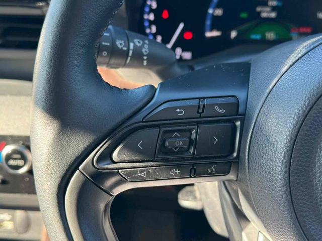 ヤリスクロス Ｚ　ドライブレコーダー　ＥＴＣ　全周囲カメラ　クリアランスソナー　オートクルーズコントロール　レーンアシスト　パワーシート　衝突被害軽減システム　ナビ　ＴＶ　オートマチックハイビーム　オートライト（23枚目）