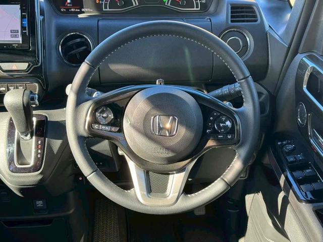 Ｎ－ＢＯＸカスタム Ｇ・Ｌターボホンダセンシング　ドライブレコーダー　ＥＴＣ　バックカメラ　両側電動スライドドア　ナビ　ＴＶ　オートクルーズコントロール　レーンアシスト　衝突被害軽減システム　オートライト　ＬＥＤヘッドランプ　スマートキー（20枚目）