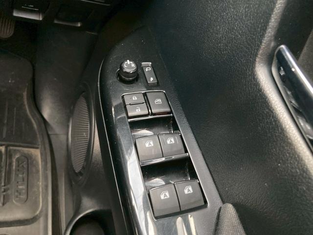 ハイラックス Ｚ　純正ナビ　４インチリフトアップ　ＴＲＤスポーツバー　ＴＲＤスキッドプレート　ＴＲＤマッドフラップ　ＪＡＯＳ１７ＡＷ　ステップ　バックモニター　プリクラッシュセーフティシステム　ＬＥＤ　クルコン　禁煙車（38枚目）