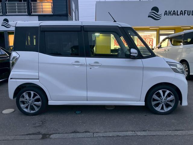 デイズルークス ハイウェイスター　Ｘ　純正ナビ　アラウンドビューモニター　パワースライドドア　エマージェンシーブレーキ　地デジＴＶ　オートエアコン　ＨＩＤヘッドランプ　後席サンシェード　プッシュスタート　リアスポイラー　純正１４ＡＷ（5枚目）
