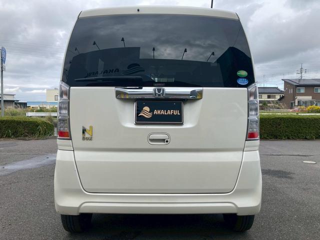 Ｎ－ＢＯＸ Ｇ・Ｌパッケージ　純正ナビ　両側パワースライドドア　後席スライド　４段リクライニングシート　シートバックテーブル　バックモニター　オートエアコン　地デジＴＶ　ＤＶＤ／ＣＤ　プッシュスタート　ＳＲＳエアバック　禁煙車（9枚目）