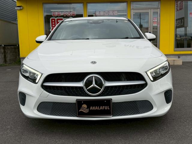 Ａクラス Ａ１８０　スタイル　１０．２５型ディスプレイナビ　レーダーセーフティパッケージ　パークトニック　バックモニター　アクティブパーキングアシスト　ＬＥＤハイパフォーマンスヘッドランプ　シートヒーター　パワーシート　地デジＴＶ（4枚目）