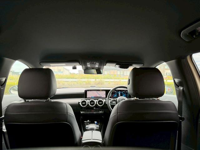 Ａクラス Ａ１８０　スタイル　１０．２５型ディスプレイナビ　レーダーセーフティパッケージ　パークトニック　バックモニター　アクティブパーキングアシスト　ＬＥＤハイパフォーマンスヘッドランプ　シートヒーター　パワーシート　地デジＴＶ（59枚目）