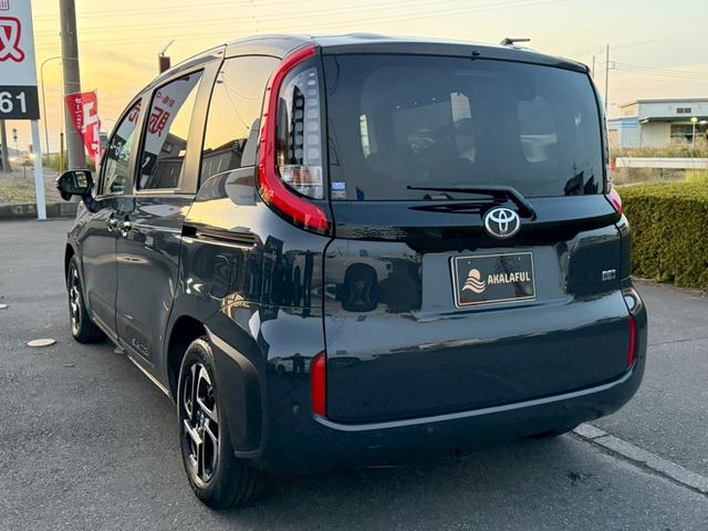 シエンタ ハイブリッドZ 純正ディスプレイオーディオナビ オプション15AW セーフティセンス ハンズフリーパワースライドドア ブラインドスポットモニター Bi-BeamLEDヘッドランプ ETC2.0 バックモニター 禁煙車(8枚目)