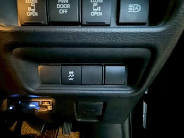 シエンタ ハイブリッドZ 純正ディスプレイオーディオナビ オプション15AW セーフティセンス ハンズフリーパワースライドドア ブラインドスポットモニター Bi-BeamLEDヘッドランプ ETC2.0 バックモニター 禁煙車(38枚目)