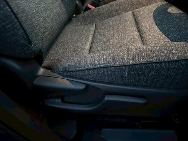 シエンタ ハイブリッドZ 純正ディスプレイオーディオナビ オプション15AW セーフティセンス ハンズフリーパワースライドドア ブラインドスポットモニター Bi-BeamLEDヘッドランプ ETC2.0 バックモニター 禁煙車(43枚目)