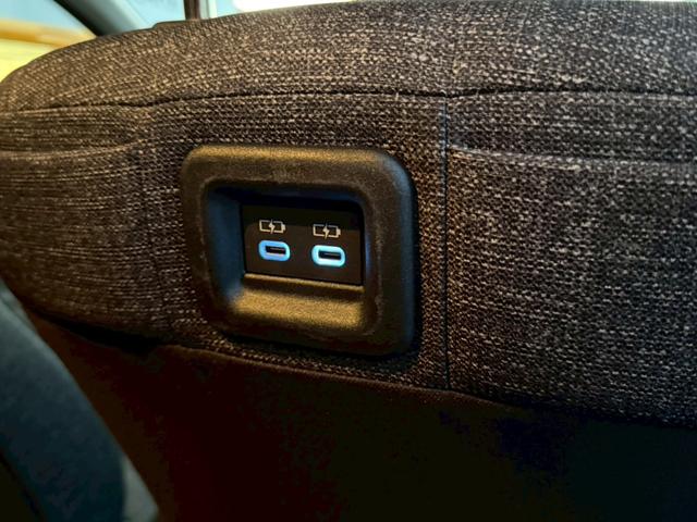 シエンタ ハイブリッドZ 純正ディスプレイオーディオナビ オプション15AW セーフティセンス ハンズフリーパワースライドドア ブラインドスポットモニター Bi-BeamLEDヘッドランプ ETC2.0 バックモニター 禁煙車(45枚目)