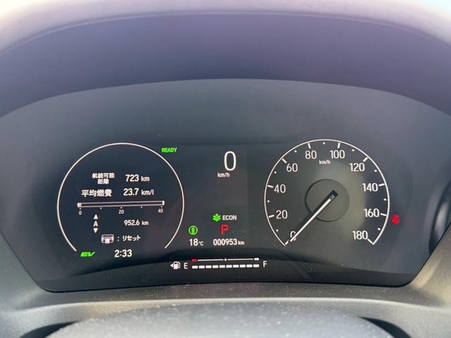 ヴェゼル ｅ：ＨＥＶ　Ｚ　ホンダコネクトディスプレイ（９インチナビ／地デジＴＶ／マルチビューカメラ／ワイヤレス充電器／後退出庫サポート／ハンズフリーホン機能／信号情報活用支援システム）　ホンダセンシング　パワーバックドア（18枚目）