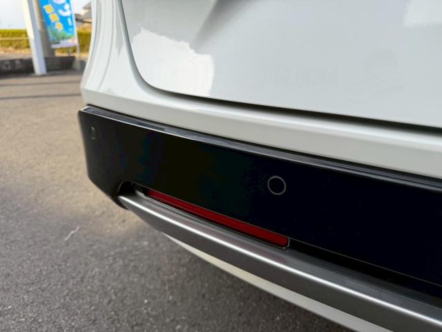 ヴェゼル ｅ：ＨＥＶ　Ｚ　ホンダコネクトディスプレイ（９インチナビ／地デジＴＶ／マルチビューカメラ／ワイヤレス充電器／後退出庫サポート／ハンズフリーホン機能／信号情報活用支援システム）　ホンダセンシング　パワーバックドア（66枚目）