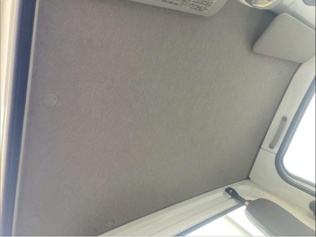 ハイゼットトラック スタンダード　ユーザー買取車　エアコン　荷台ステップ　スペアタイヤ　ＳＲＳエアバック　パワーステアリング　ヘッドライトレベライザー　ＡＭ／ＦＭラジオ　３方開荷台／あゆみ板掛テールゲート　禁煙車　標準ルーフ（37枚目）